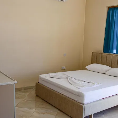 Hostel Lumaj